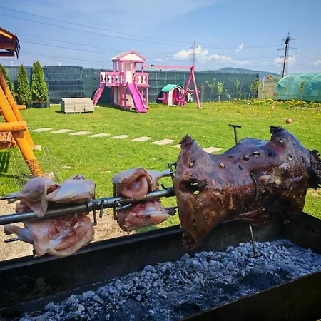 Cabanuta In Ferienhaus Brașov