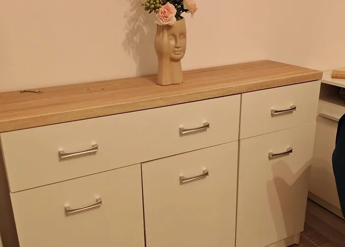 Cabanuta In 度假居 *